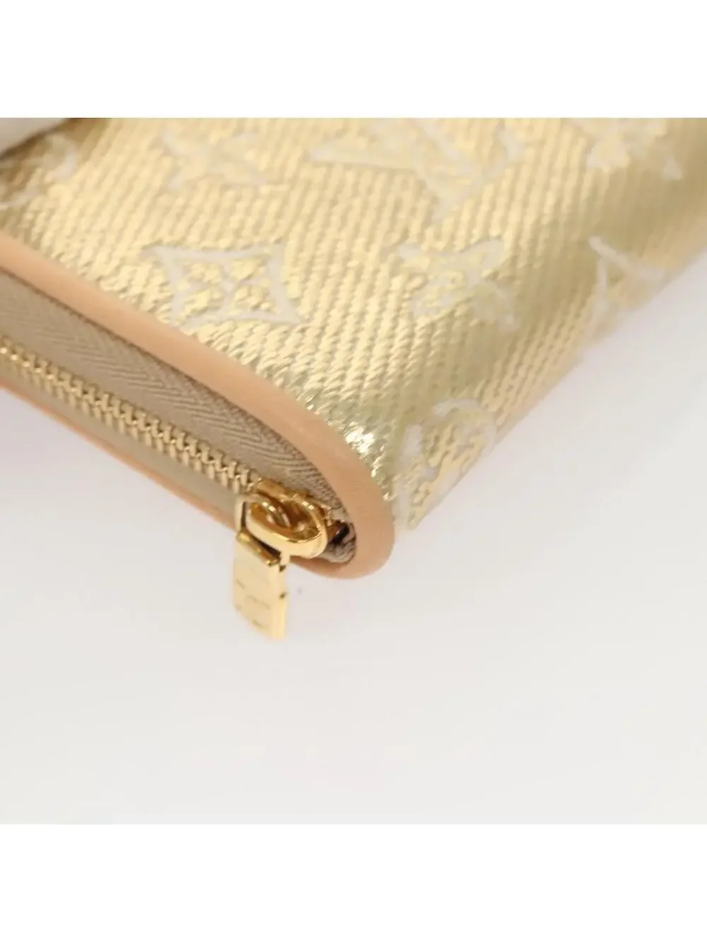 Louis Vuitton Laminated Jacquard Zippy #344156L86B